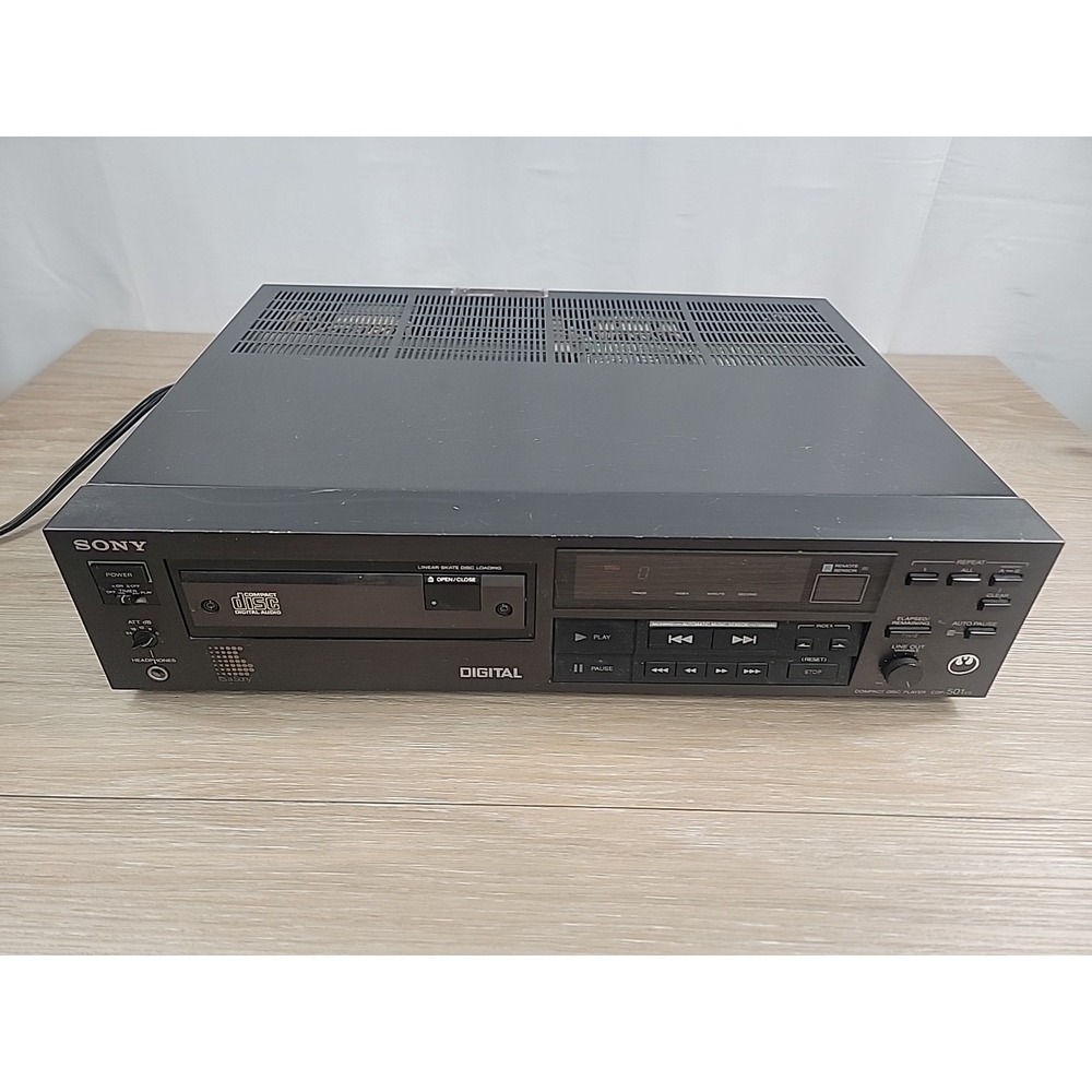 SONY CDP-501ES Compact Disc Player Very Good First ES model Ever Released!